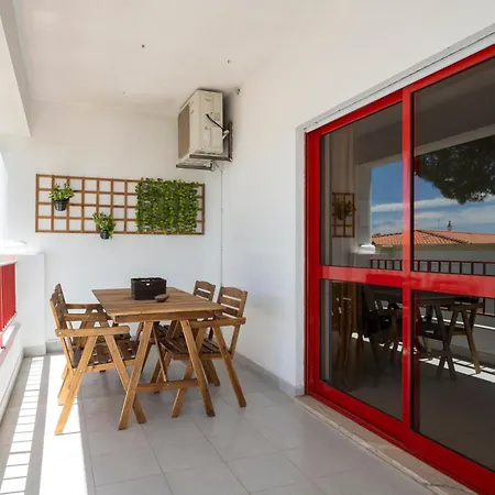Dinis -